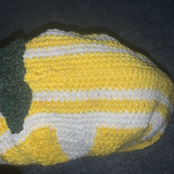 Reusable Crochet Lemon Bag! - Picture 5 of 6